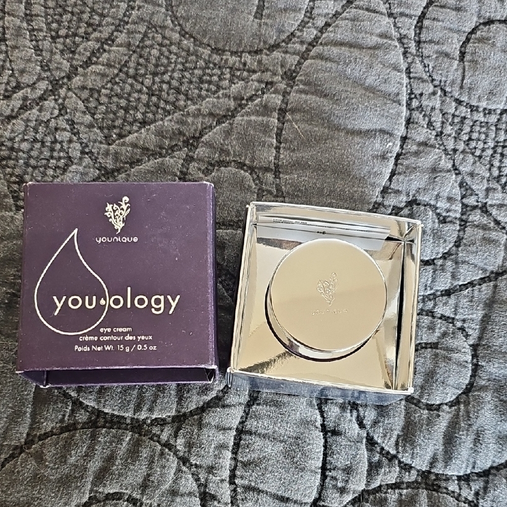 Younique Youology Eye Cream - Silver